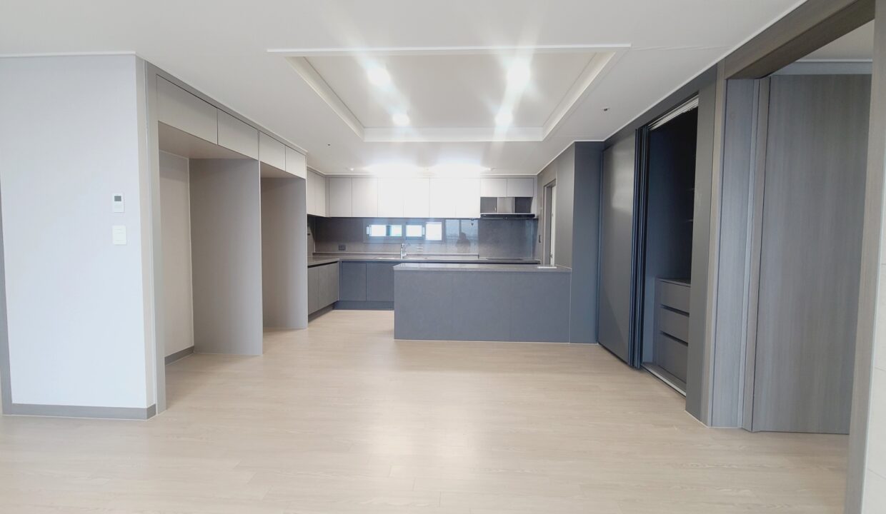 KakaoTalk_20240803_125552243_03