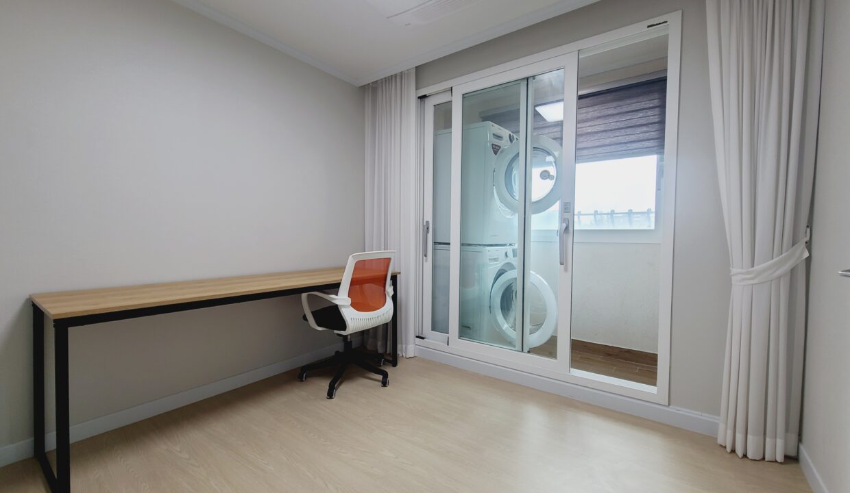 KakaoTalk_20240802_142855940_03