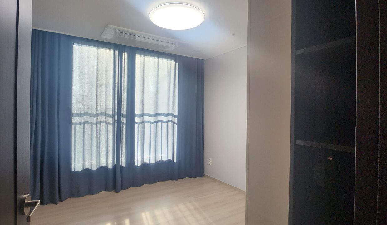 KakaoTalk_20241204_100755307_05