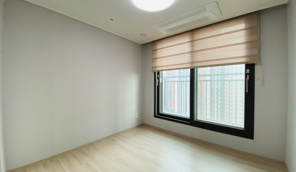 KakaoTalk_20261016_162603822_04