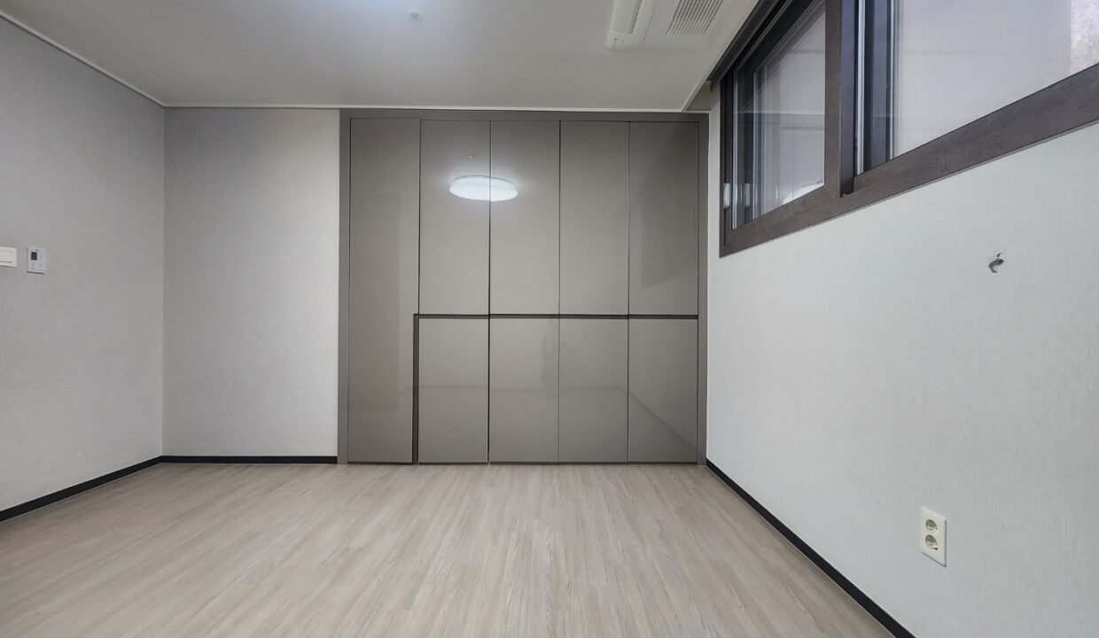 KakaoTalk_20261019_174654452_05