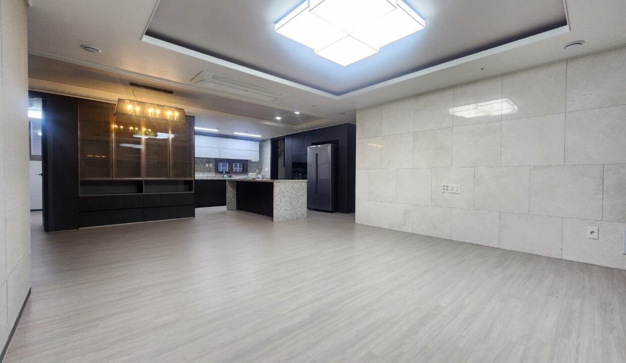 KakaoTalk_20261019_174654452_08