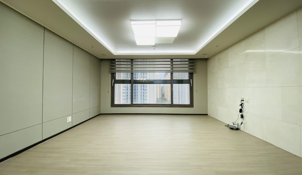 KakaoTalk_20261024_103322606_12